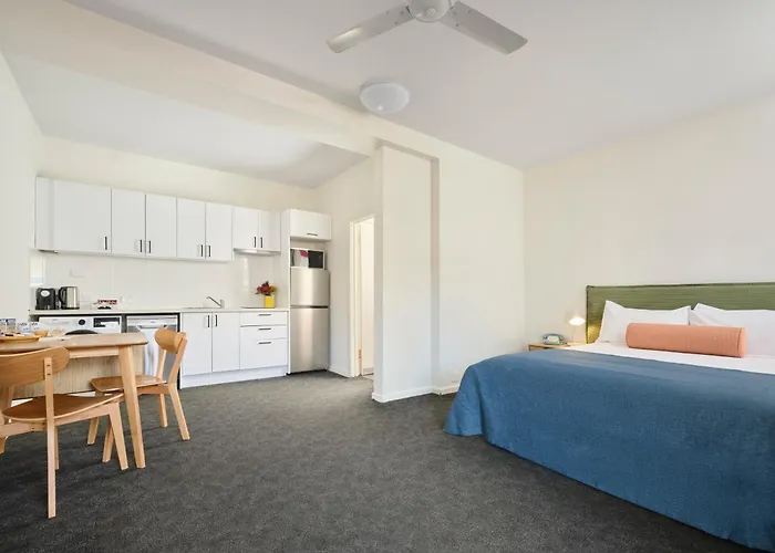 Baileys Parkside Motel By Vetroblu