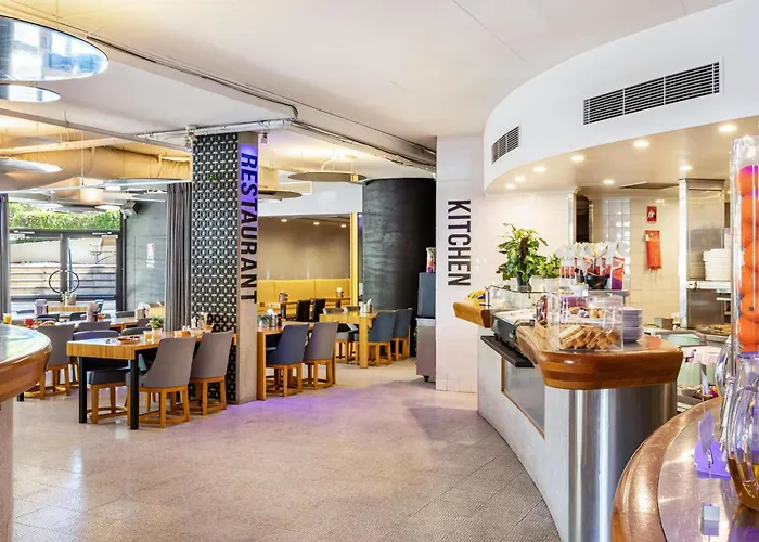 Metro Hotel Perth City